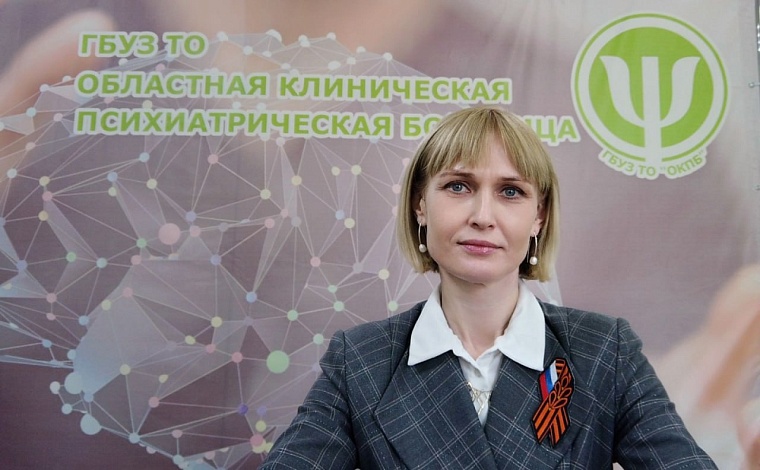 Тюменские врачи спасли пассажирку на борту самолета