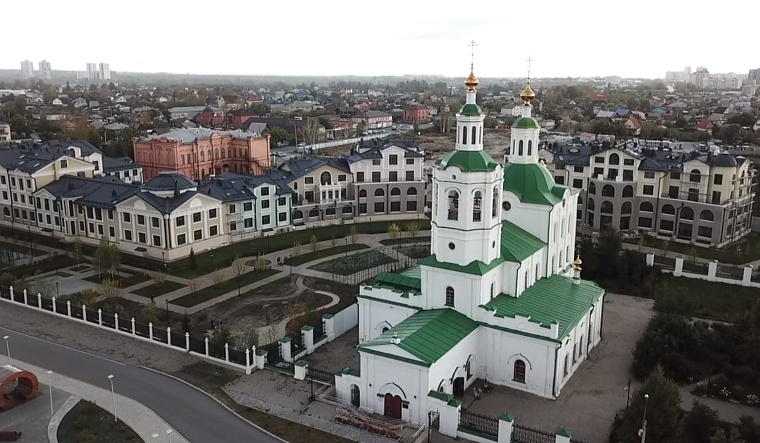 На открытии ЖК «Вознесенский» пройдет показ мод и выступит популярная тюменская группа