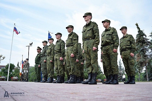 15 тюменских призывников завтра отправятся служить в Президентский полк