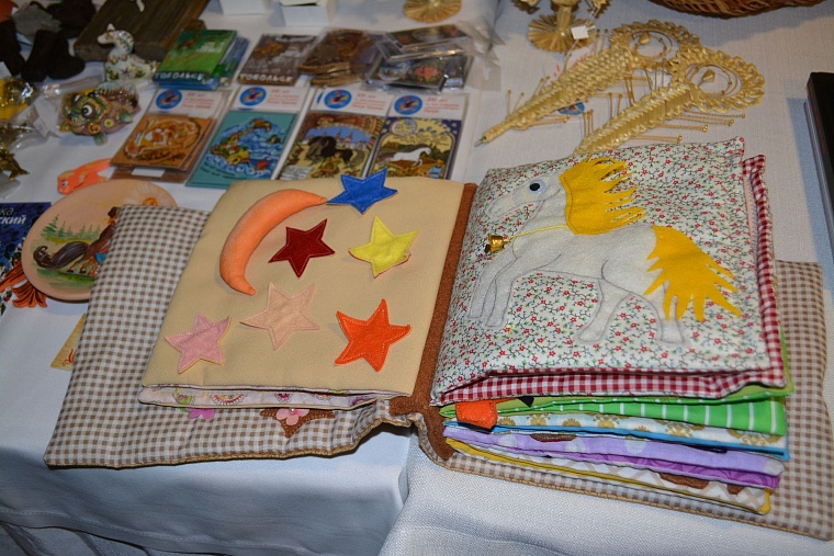 Тюменцы и тоболяки по очереди читали сказку «Конек-Горбунок»