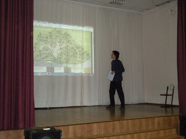 Авторы реконструкции сквера Железнодорожников защищали свои проекты