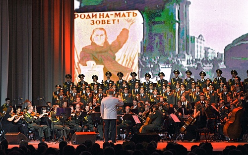 Владимир Якушев: Мы должны сплотиться и защитить нашу Победу