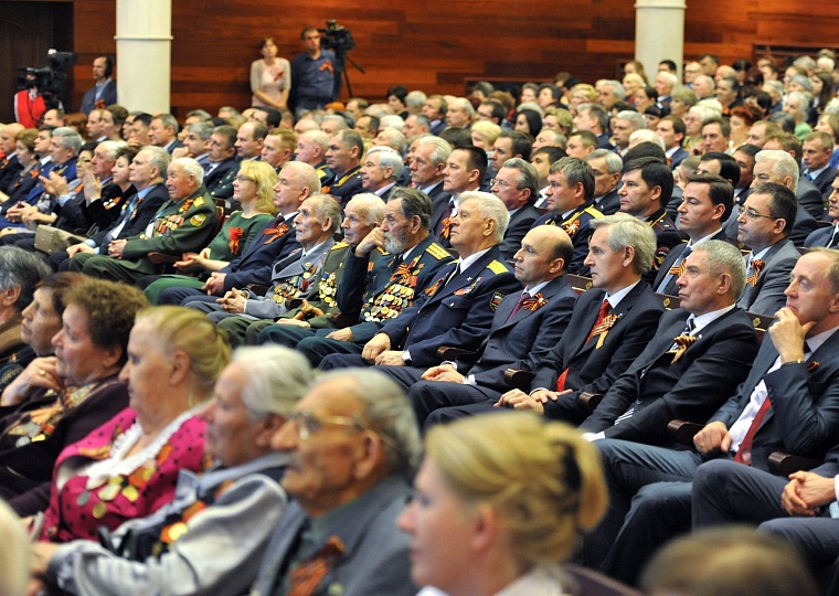 Владимир Якушев: Мы должны сплотиться и защитить нашу Победу