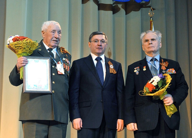 Владимир Якушев: Мы должны сплотиться и защитить нашу Победу