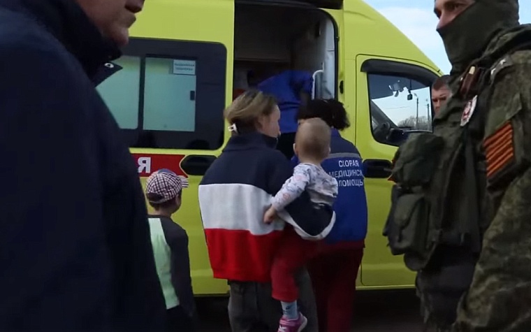 Одна сестра за Россию, другая против: на Украине до сих пор живут иллюзиями