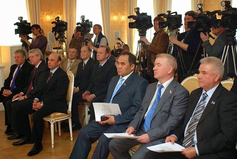 Десять лет  исполнилось договору о сотрудничестве между тремя субъектами большой Тюменской области