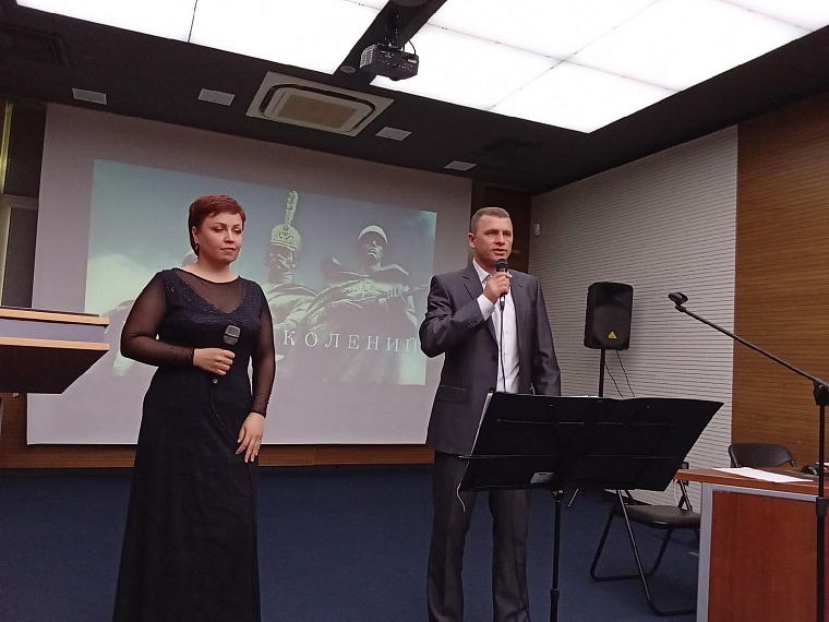 Артисты Центра развития отечественной песни Наталья Середа и Павел Андреенко