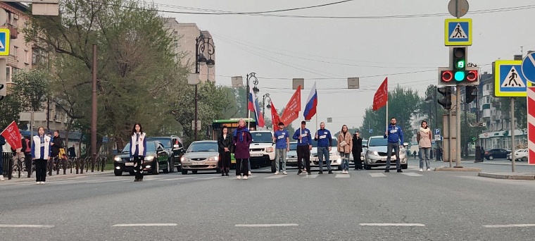 В Тюмени на перекрестке у технопарка остановили движение