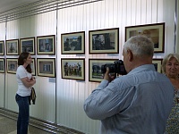 В музее ИЗО открылась выставка живых фотографий