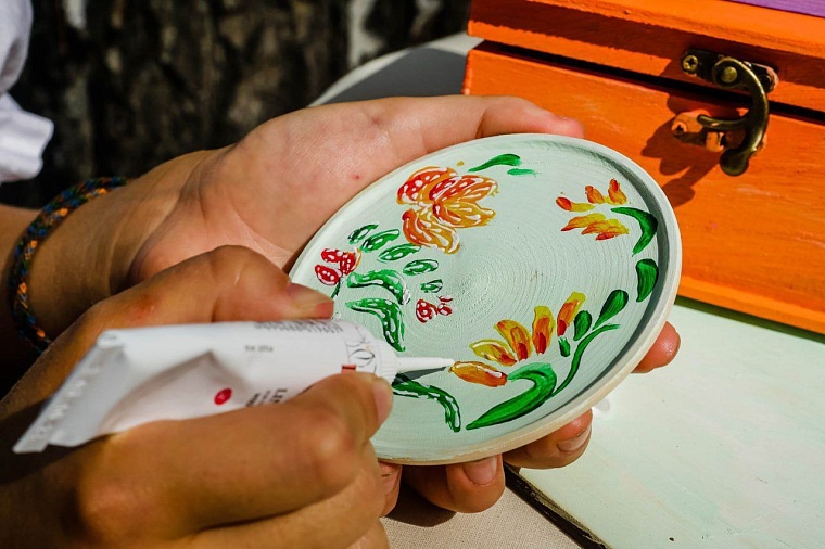 Тюменские дети на каникулах изучали культуру братской Беларуси