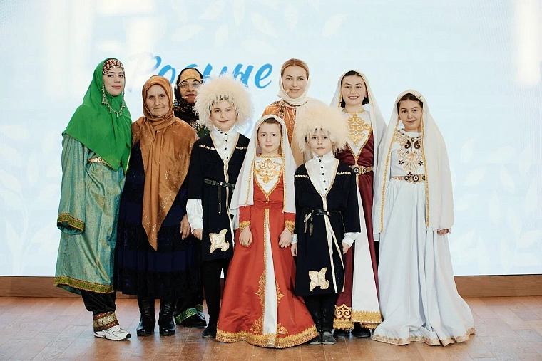 Участники форума «Родные – Любимые» показали кулинарное мастерство на конкурсе «Семейные рецепты»