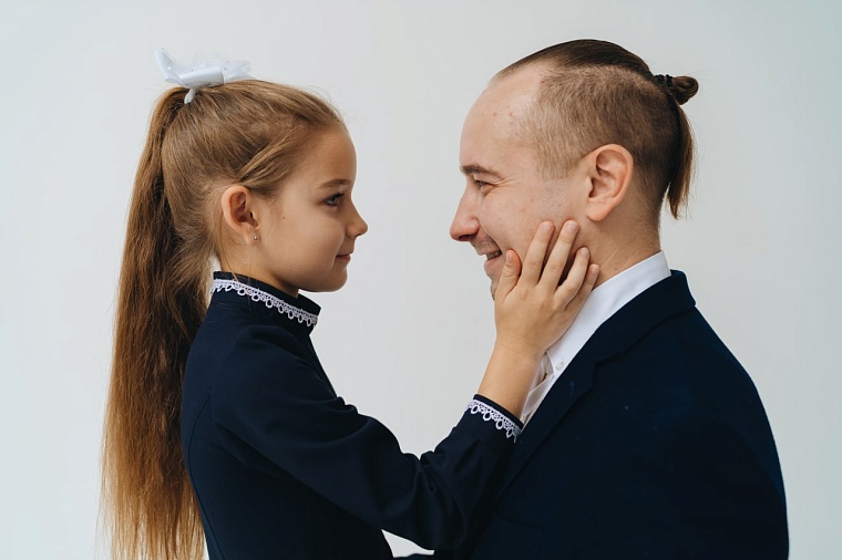 В Тюменской области 106 мужчин награждены медалью "Отцовская доблесть"