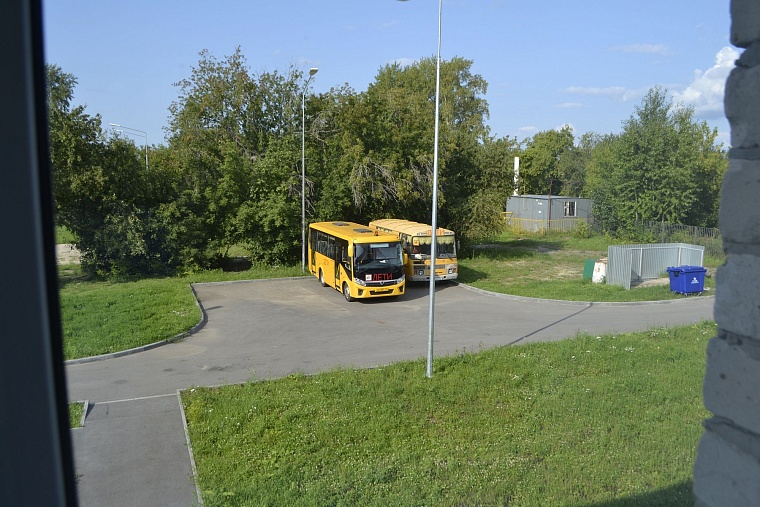 Главный федеральный инспектор отметил доверие родителей к Луговской школе