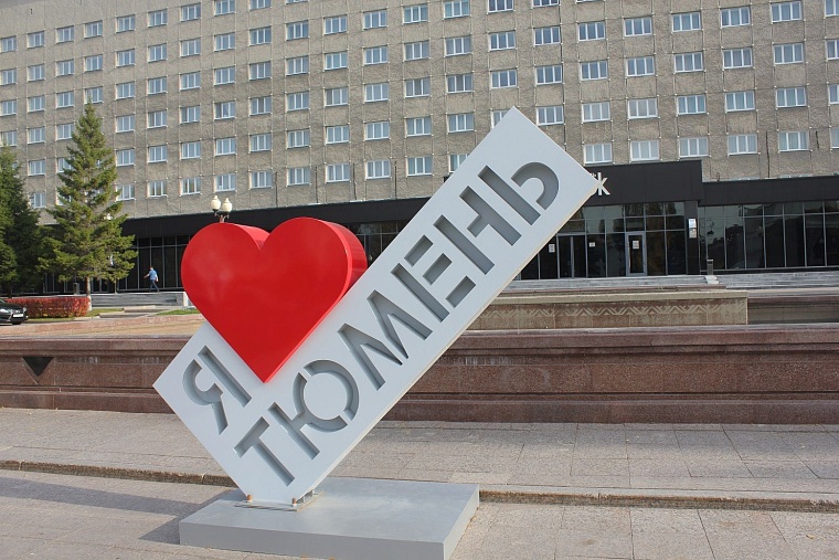 Выходные в соцсетях: звездное небо, «Стальной характер» и светящиеся шары