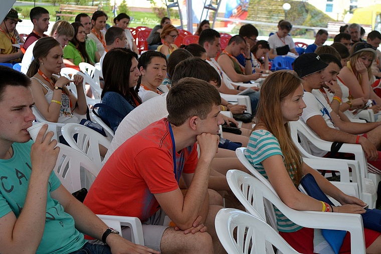 Владимир Матвеев: В Великую Отечественную СССР воевал против всего мира