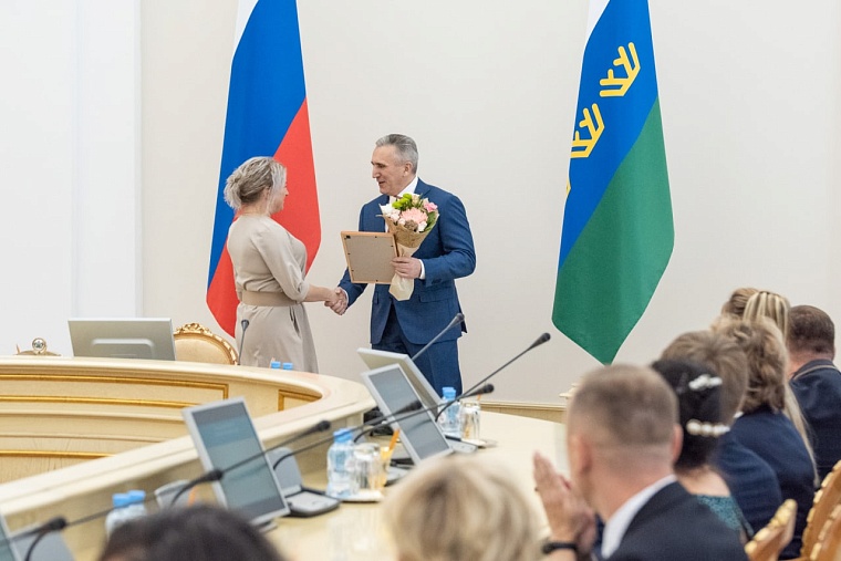 Александр Моор: Я всех вас благодарю за преданность делу, профессионализм и настоящую любовь к детям