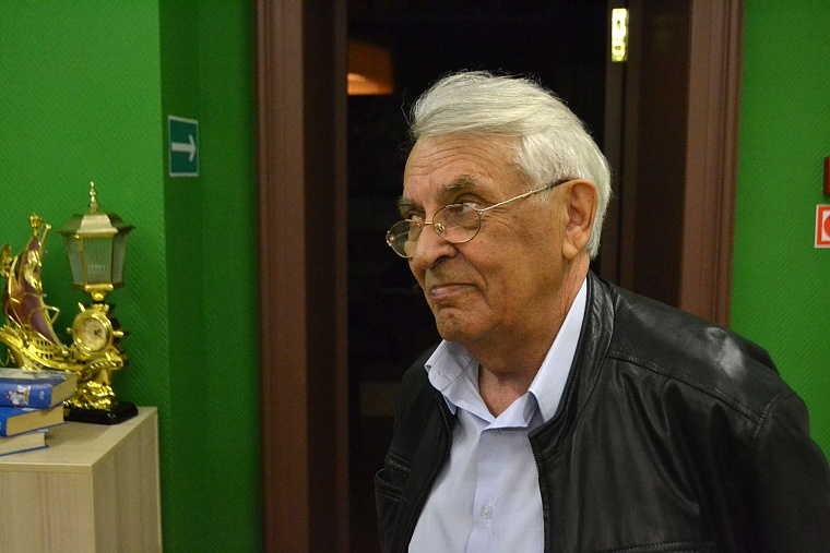 Читатели увлеклись и написали книгу