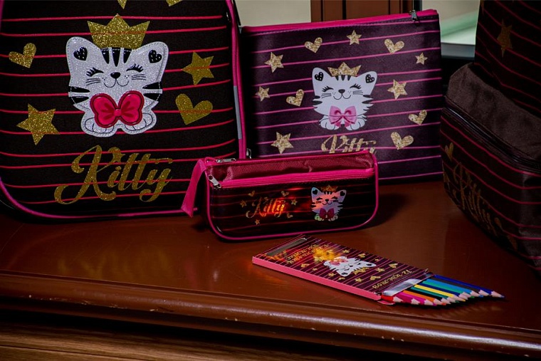 Все в одном стиле: новые школьные коллекции от «Галамарта»