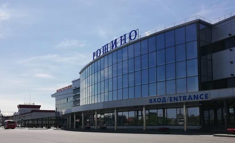 Тюменцев призывают заранее приезжать в аэропорт «Рощино»