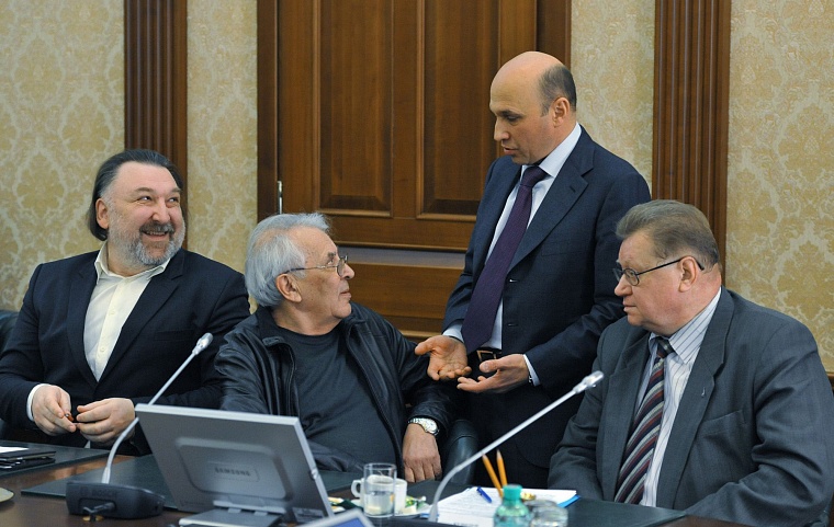 Руководители СМИ рассказали губернатору о том, чем живут редакции