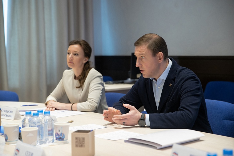 Рабочая группа Турчака и фонд Цивилевой будут сообща решать проблемы ветеранов