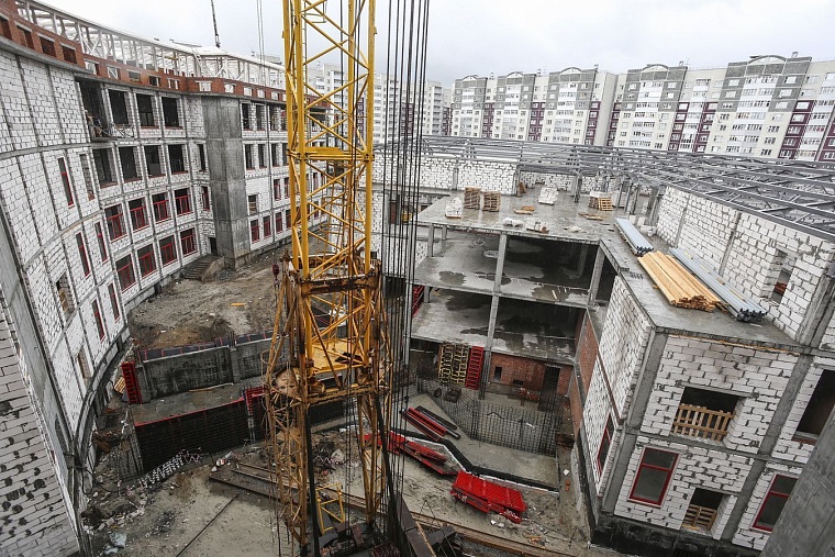 В Восточном-2 завершается строительство самой большой школы в регионе