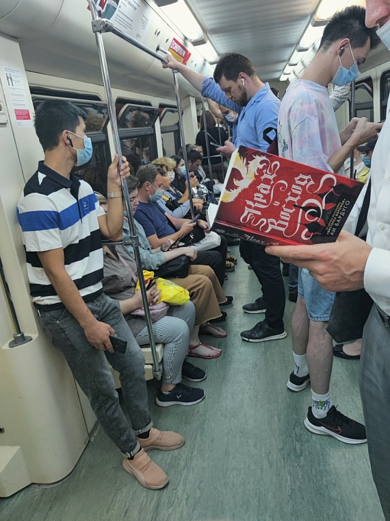 По ком звонят колокола. Как москвичи борются с ковидом