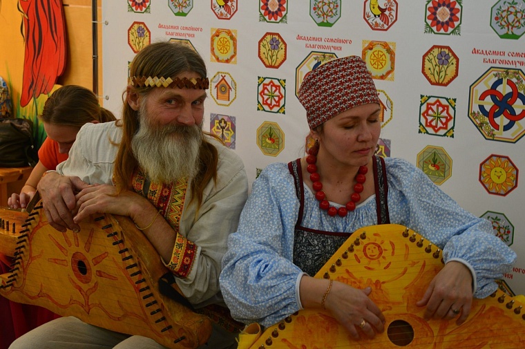 Афиша на уик-энд: Disney-джаз, "Славянский базар" и долгожданный концерт Aeterna