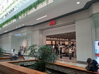 В ТРЦ «Сити Молл» в Тюмени открылся второй магазин H&M