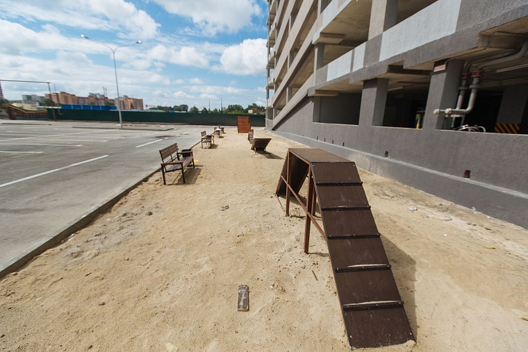 Строительство жилого комплекса с высоты птичьего полета