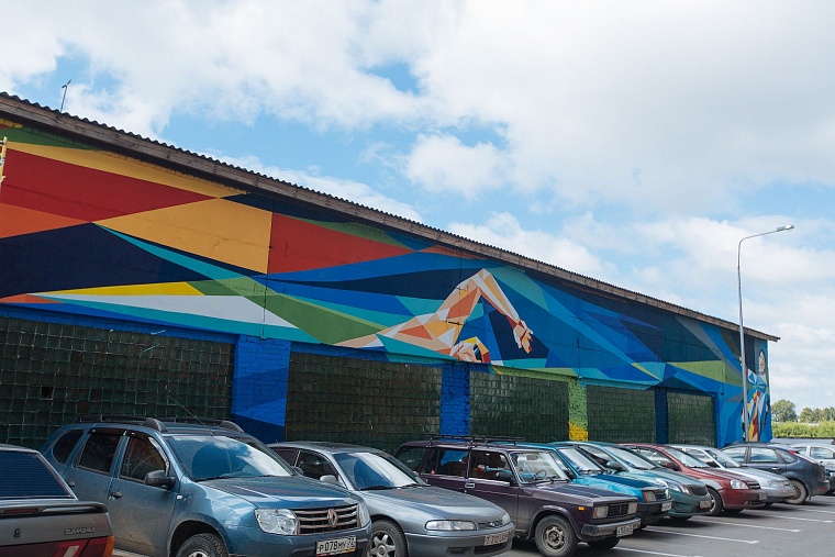 Строительство жилого комплекса с высоты птичьего полета