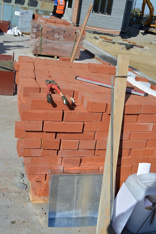 Лучшим каменщиком области стал Алексей Макаров