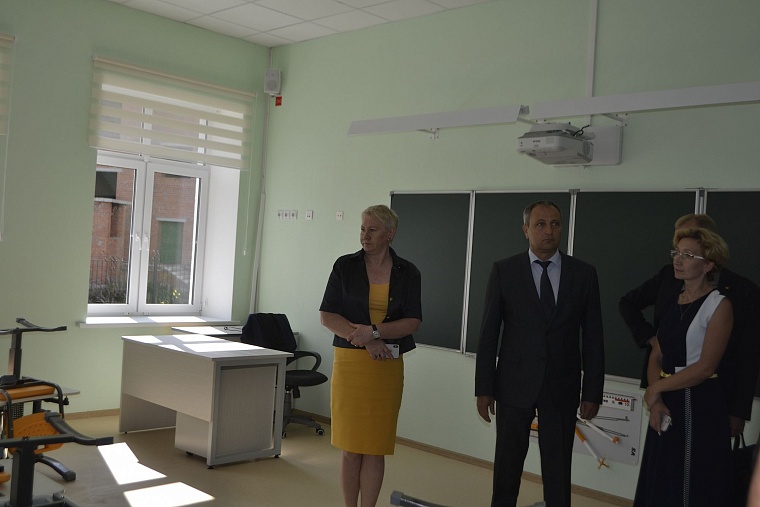 Столовая – не столовая, библиотека – не библиотека. 1 сентября в Тюмени откроется новая чудо-школа