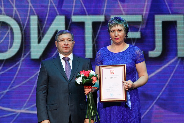 Глава региона поздравил строителей с профессиональным праздником