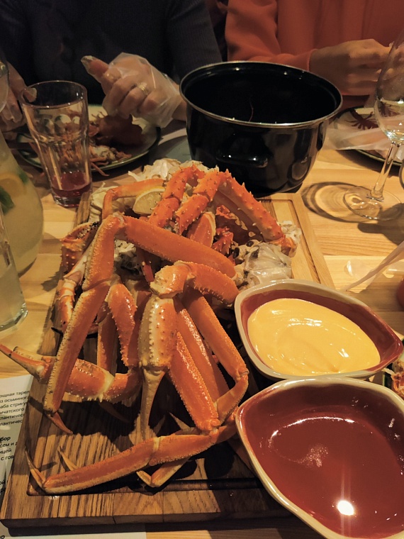 Камчатский краб, дорогое и очень вкусное угощение