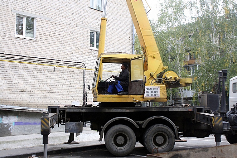 До середины октября 2018 года в регионе капитально отремонтируют 1469 домов