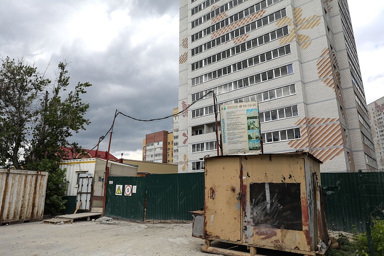 Городская разведка: бабочки и цветочки ЖК "Акварель"