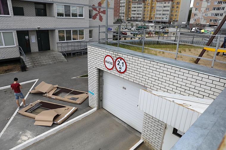 Городская разведка: бабочки и цветочки ЖК "Акварель"