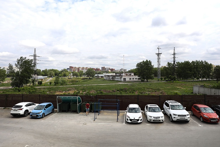 Городская разведка: бабочки и цветочки ЖК "Акварель"