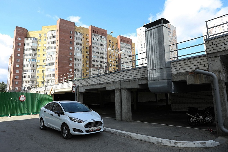 Городская разведка: бабочки и цветочки ЖК "Акварель"