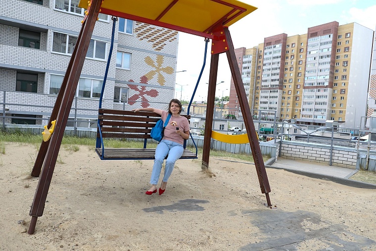 Городская разведка: бабочки и цветочки ЖК "Акварель"