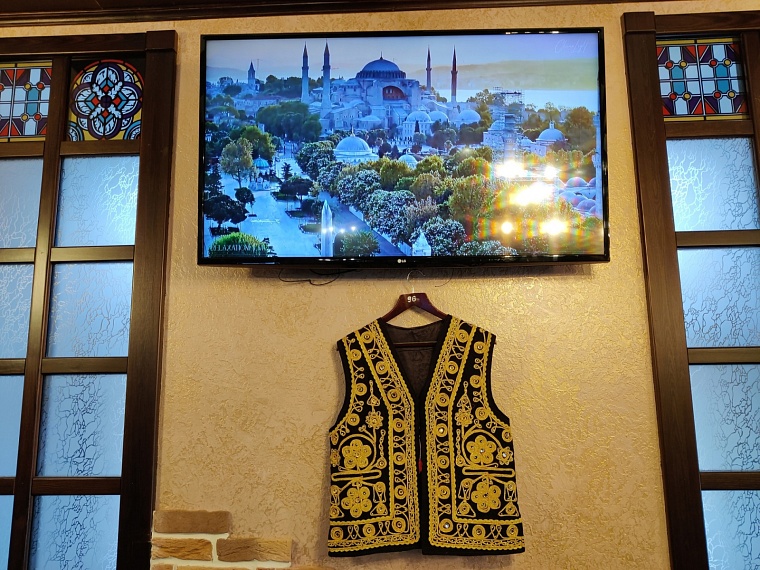 На берегах Анталии. Пробуем турецкую кухню в Тюмени