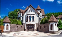 Тюменский «дом с привидениями» вошел в топ-10 самых дорогих замков России