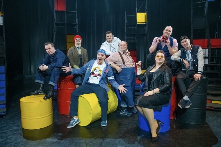 Афиша на уик-энд: покупаем подарки, обмениваемся книгами, катаемся на санках