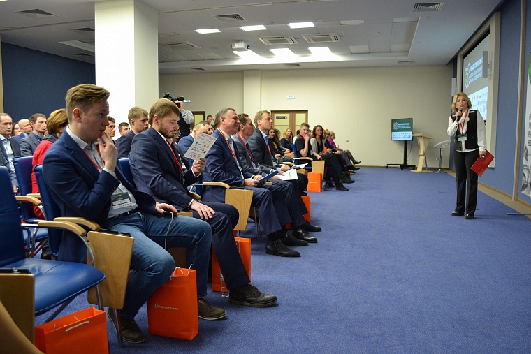 Тюменцы перестали покупать студии