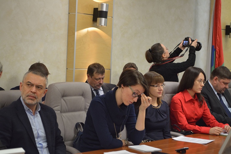 Аналитики рынка: главное, чтобы не перестали покупать