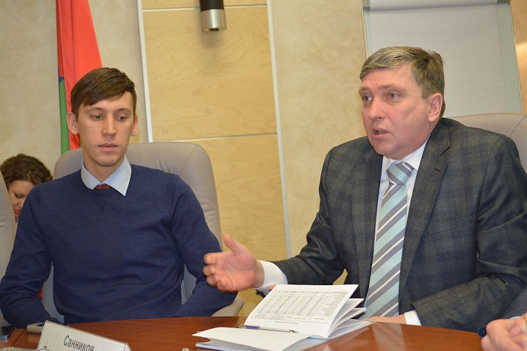 Аналитики рынка: главное, чтобы не перестали покупать