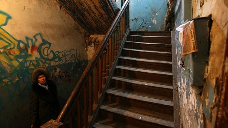 В администрации Тюмени решают судьбу двух старых домов