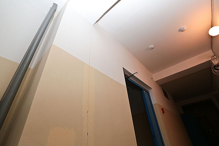 Заречный проезд, 14: жильцы «бесхозной» новостройки ищут правды