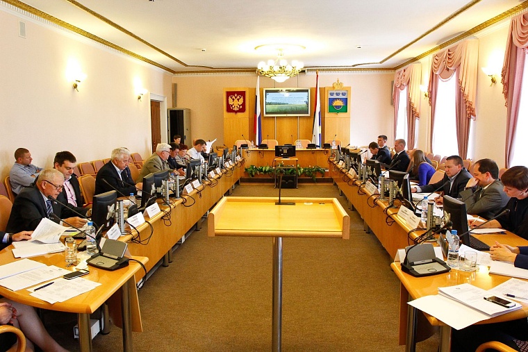 Две трети многодетных семей региона встали в очередь за земельными участками